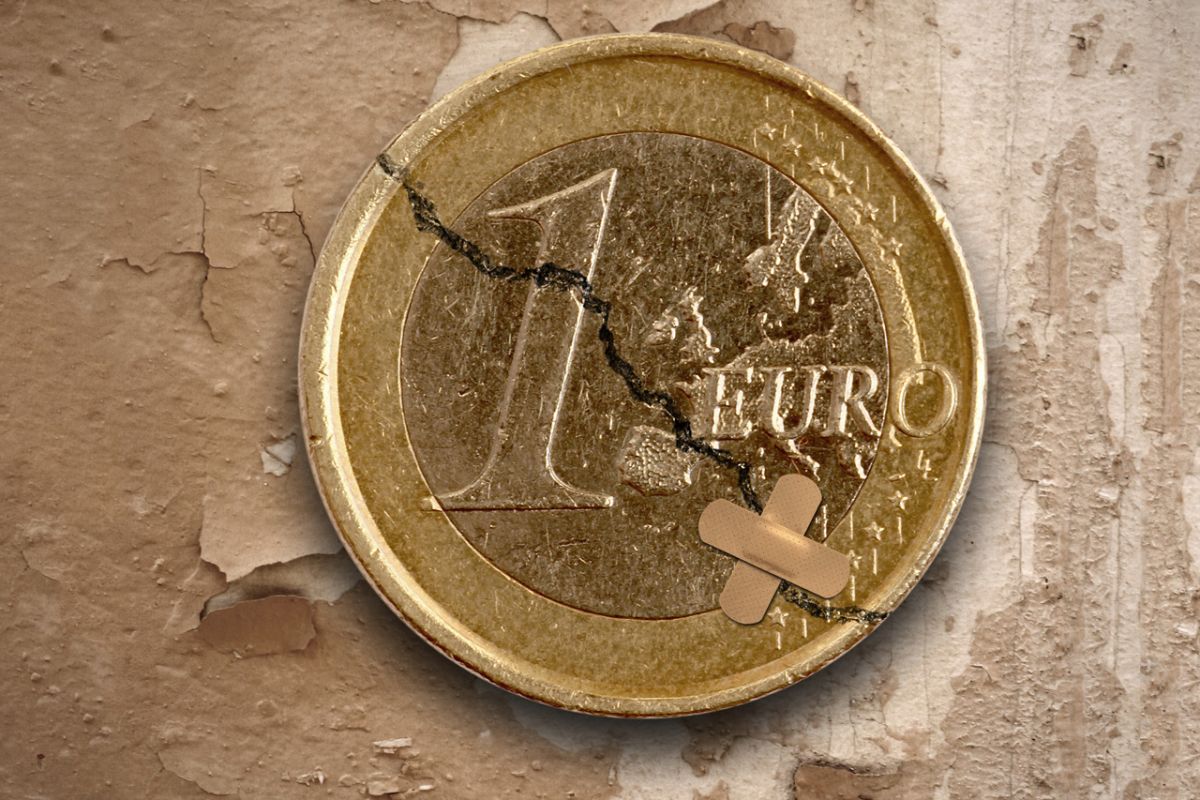 Omyl, ktorý znásobuje jej hodnotu: práve minca 1 euro dosahuje na slovenskom numizmatickom trhu prekvapivé čísla.