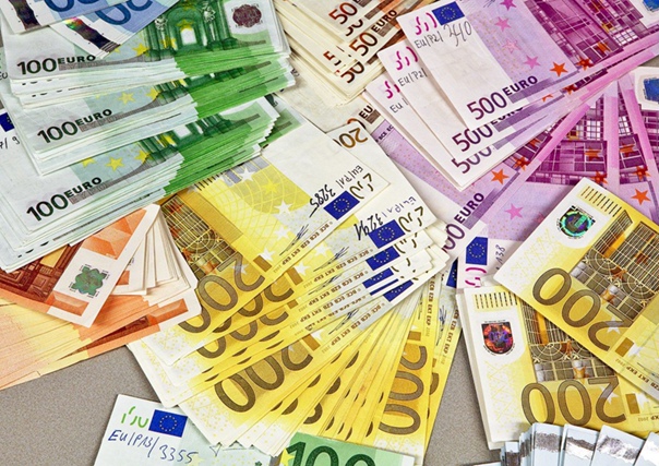 Platnosť bankoviek končí: od tohto dátumu prestávajú platiť všade okrem jednej európskej krajiny.