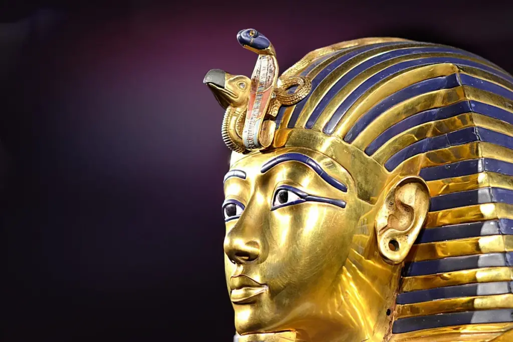 Bezprecedentný objav: objavená pokladnica relikvií faraónov starovekého Egypta