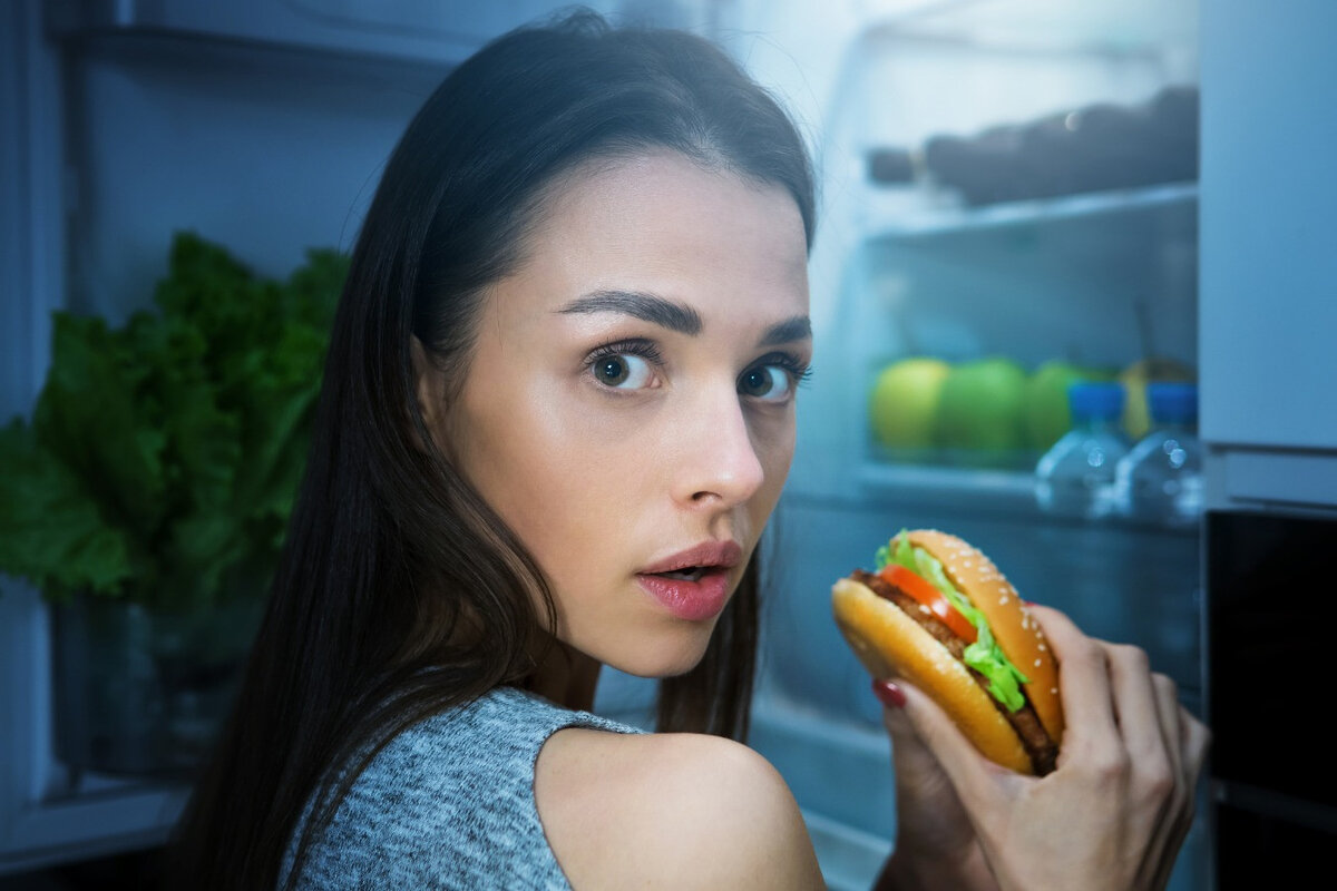 Máte vysokú hladinu cholesterolu? V žiadnom prípade to nerobte večer.