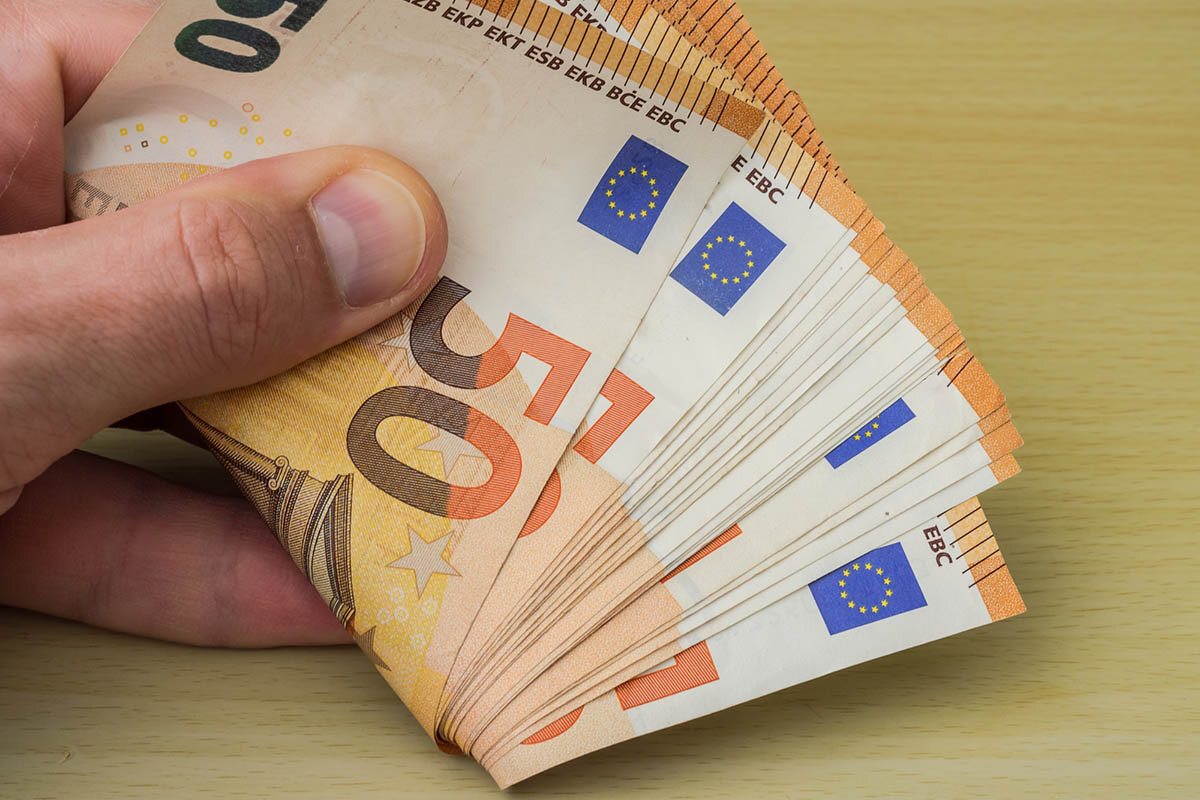 Toto je koniec bankoviek: od tohto dátumu prestanú platiť všade okrem jednej európskej krajiny.
